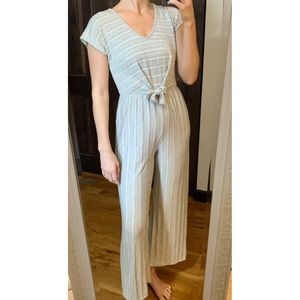 💰3 for$10💰NWOT Short Sleeve Stretch Jumpsu…